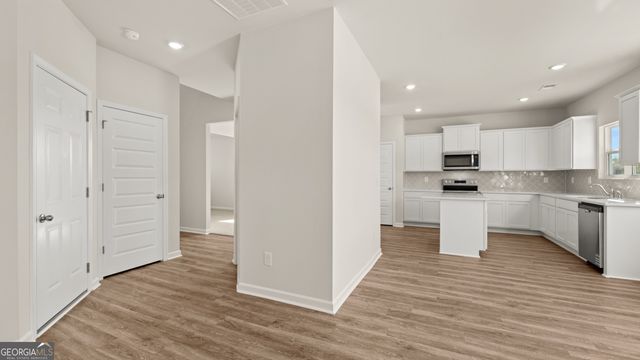 834 Trillium Drive, Locust Grove, GA 30248