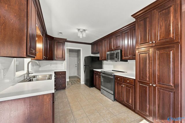221 Jarrett Lane, Madison, AL 35758