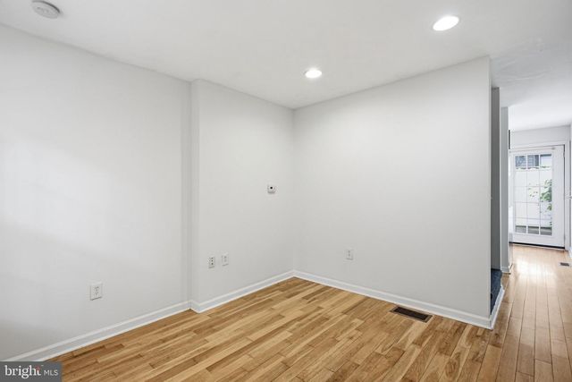 1717 WEBSTER ST, Philadelphia, PA 19146