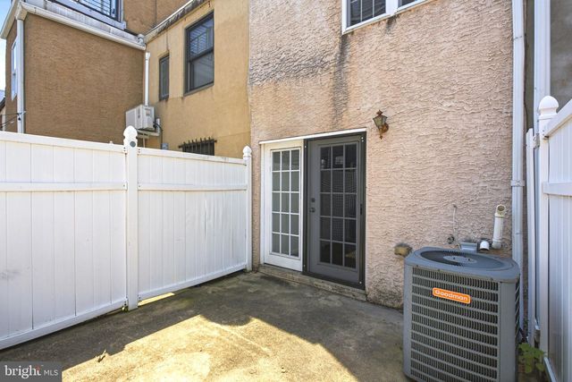 1717 WEBSTER ST, Philadelphia, PA 19146