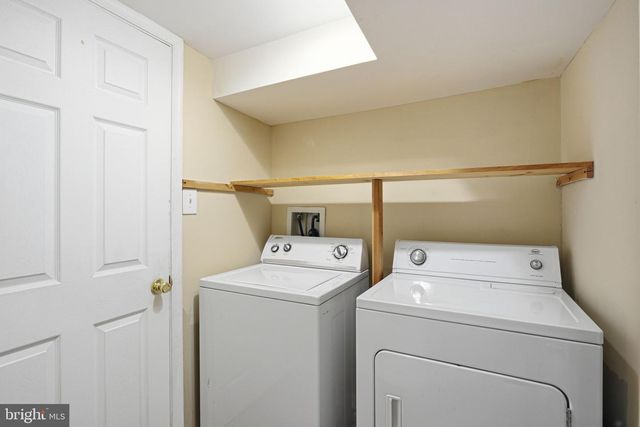 1717 WEBSTER ST, Philadelphia, PA 19146