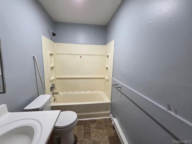 589-593 W Broadway, Monticello, NY 12701