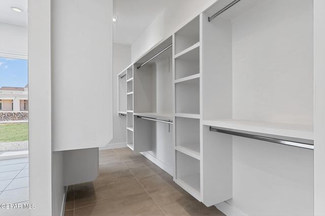 317 RIO DE JAZMIN Circle, El Paso, TX 79932