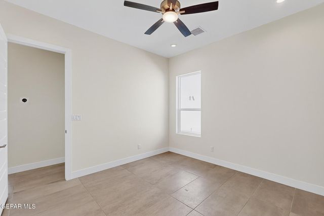 317 RIO DE JAZMIN Circle, El Paso, TX 79932