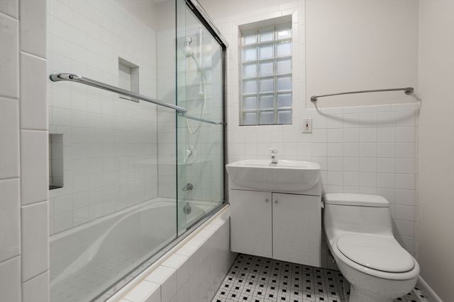 7 Primus Ave 7-11, Boston, MA 02114