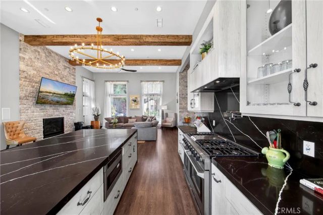 1224 Wolf Creek Court, Big Bear Lake, CA 92315