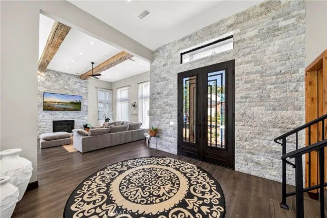 1224 Wolf Creek Court, Big Bear Lake, CA 92315
