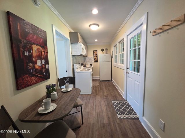 4324 N Nc Highway 53 E, Burgaw, NC 28425
