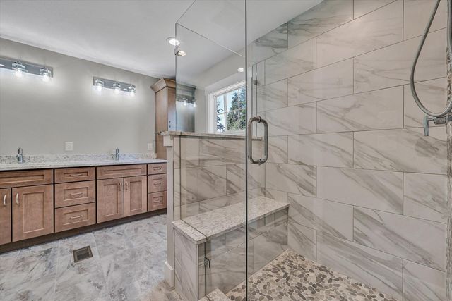 200 Surber DR, Moneta, VA 24121