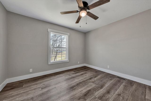 200 Surber DR, Moneta, VA 24121