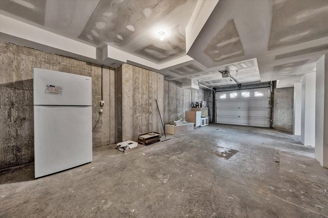 200 Surber DR, Moneta, VA 24121