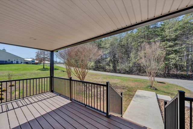 200 Surber DR, Moneta, VA 24121