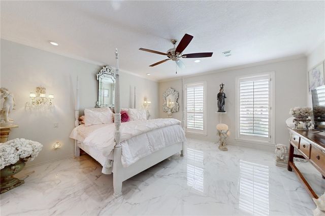 5108 Miramont Circle, Bryan, TX 77802