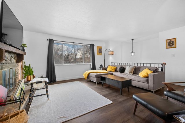 10491 S AMARYLLIS DR, Sandy, UT 84094