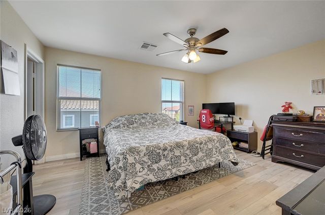 1350 Grass Creek Avenue 1, Henderson, NV 89012