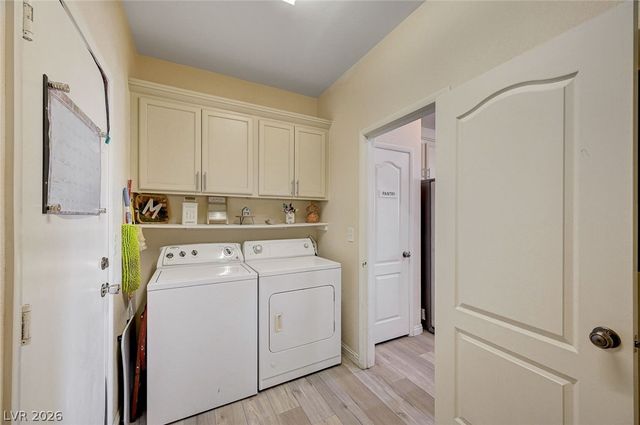 1350 Grass Creek Avenue 1, Henderson, NV 89012