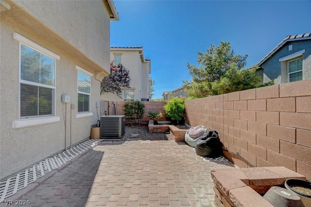 1350 Grass Creek Avenue 1, Henderson, NV 89012