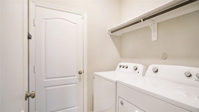 25463 Northpark Lake Drive, Porter, TX 77365