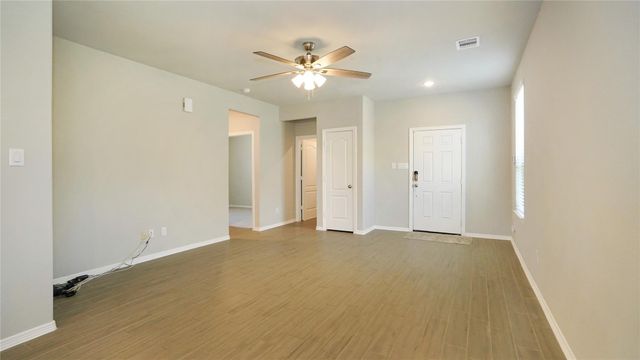 25463 Northpark Lake Drive, Porter, TX 77365