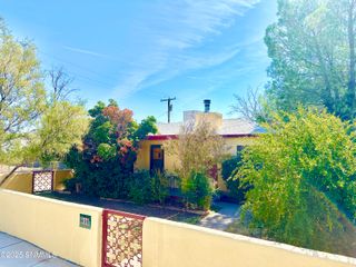 625 Van Patten Court, Las Cruces, NM 88005