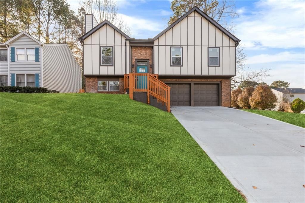 1060 Heatherwood Court, Norcross, GA 30093