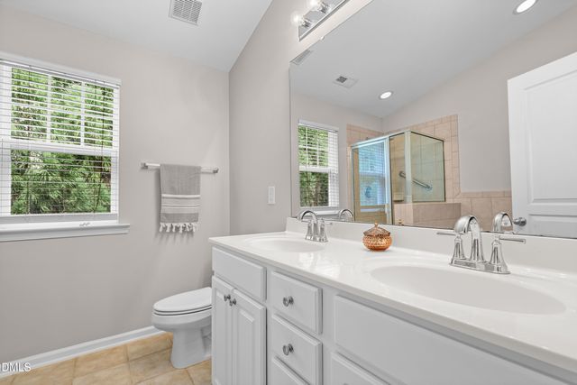 5813 Cameo Glass Way, Raleigh, NC 27612
