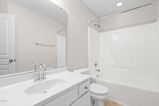 5813 Cameo Glass Way, Raleigh, NC 27612
