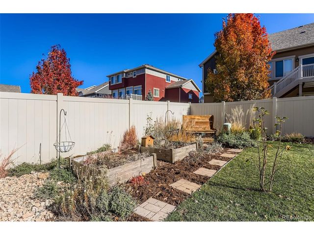 185 Pipit Lake Way, Erie, CO 80516