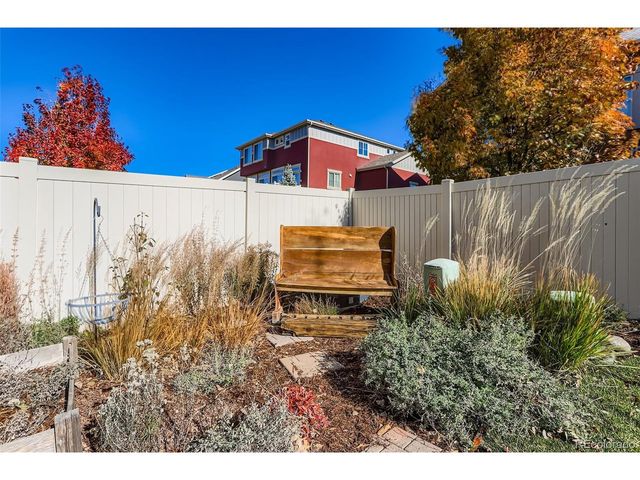 185 Pipit Lake Way, Erie, CO 80516