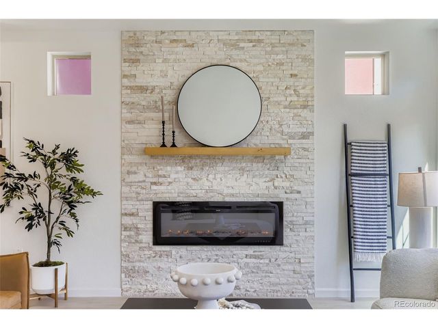 185 Pipit Lake Way, Erie, CO 80516