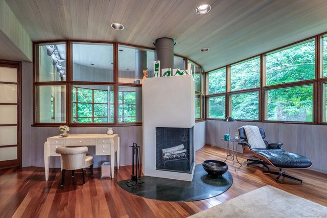 23 Mauwee Brook Road, Kent, CT 06757