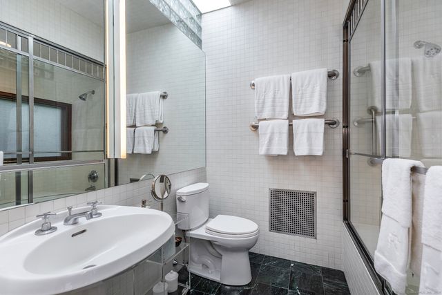 23 Mauwee Brook Road, Kent, CT 06757