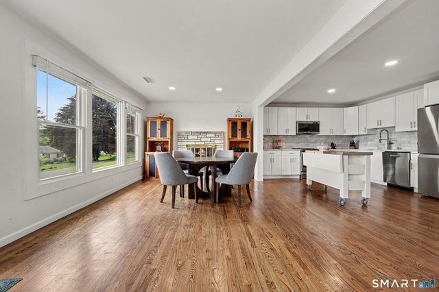 13 Fox Hollow Road, New Fairfield, CT 06812