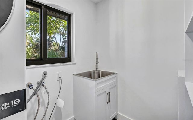 15180 LYNEBURG AVENUE, Port Charlotte, FL 33981