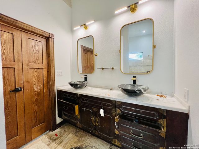 129 Krempkau, San Antonio, TX 78212