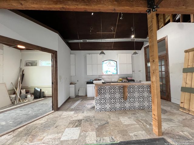 129 Krempkau, San Antonio, TX 78212