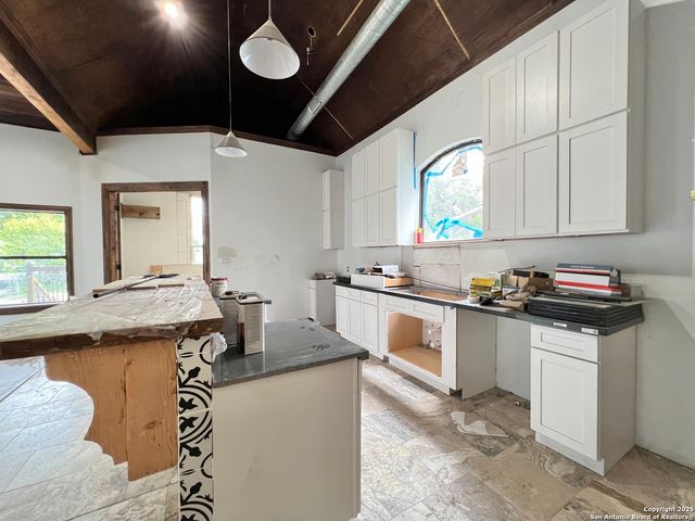 129 Krempkau, San Antonio, TX 78212