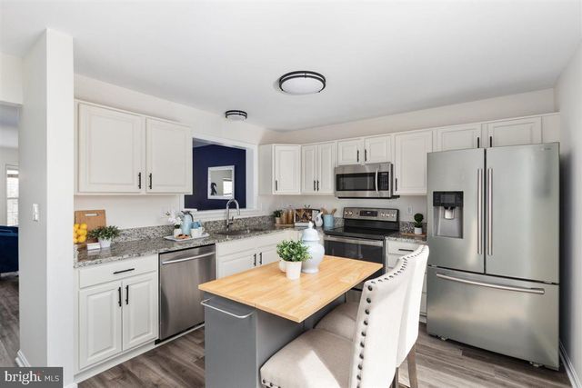 511 HIGHLAND TOWNE LN, Warrenton, VA 20186