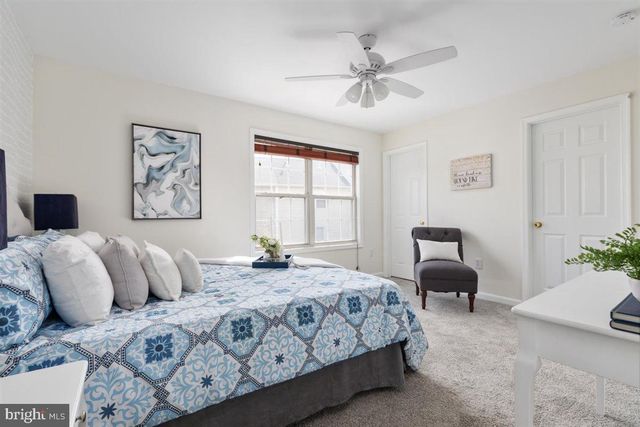 511 HIGHLAND TOWNE LN, Warrenton, VA 20186