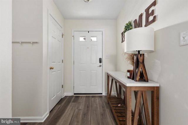 511 HIGHLAND TOWNE LN, Warrenton, VA 20186