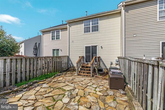 511 HIGHLAND TOWNE LN, Warrenton, VA 20186