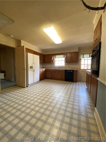 206 W 32nd Street, Lumberton, NC 28358