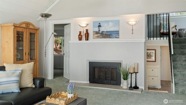 1406 Potlatch Beach Road, Marysville, WA 98271