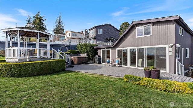 1406 Potlatch Beach Road, Marysville, WA 98271