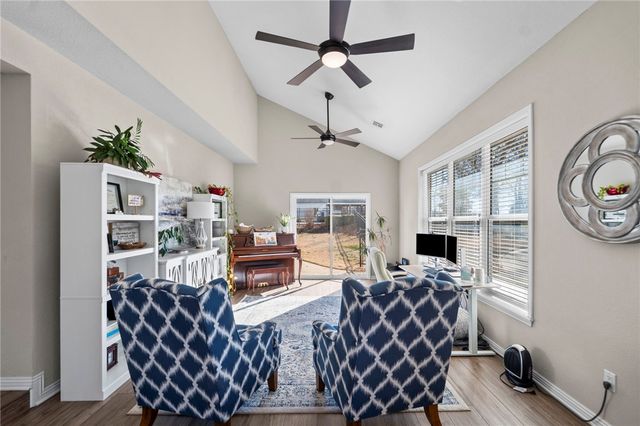 507 Chattin Circle, Bentonville, AR 72713