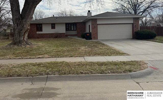 3010 Snead Drive, Fremont, NE 68025