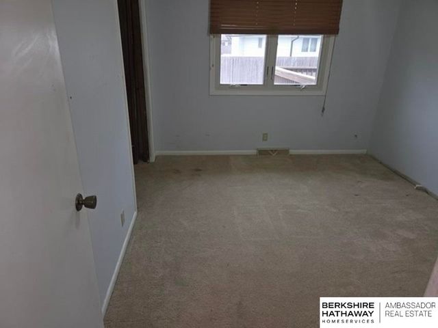 3010 Snead Drive, Fremont, NE 68025