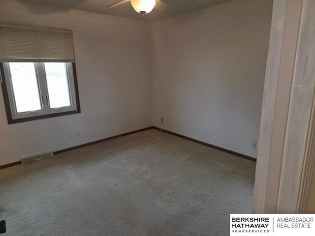 3010 Snead Drive, Fremont, NE 68025