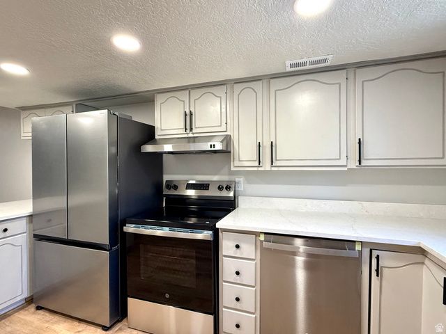 2545 W 3360 S, West Valley City, UT 84119