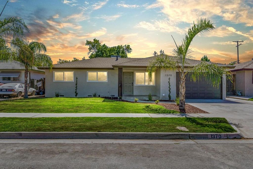 Image 1 of property listing at 1370 N Willow Avenue, Fresno, CA 93727